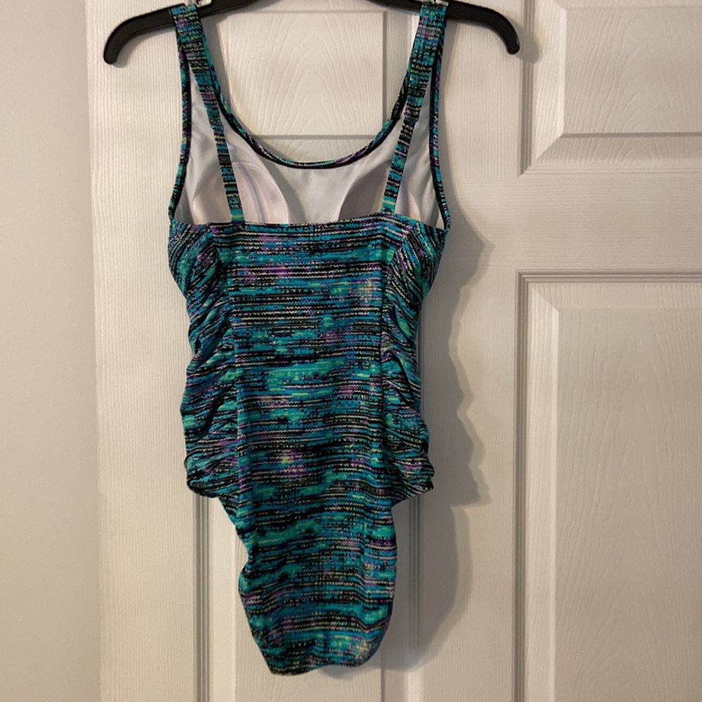 Speedo One Piece Swimsuit size 8 BNWOT - Picture 3 of 12